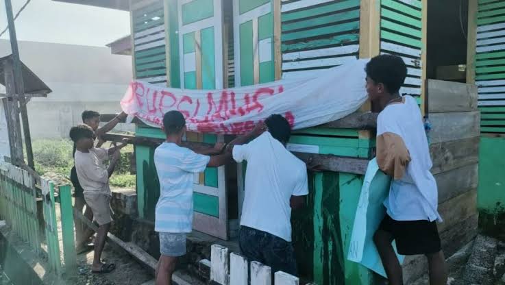 Keterlambatan BLT dan Proyek Desa Picu Desakan Evaluasi Pj Kades Kusubibi