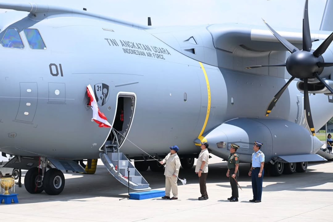 Presiden Prabowo Serahkan Pesawat Airbus A400M/MRTT Pertama untuk TNI AU