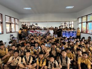 Densus 88 Mengajak Pelajar Halmahera Utara Jauhi Radikalisme di Media Sosial