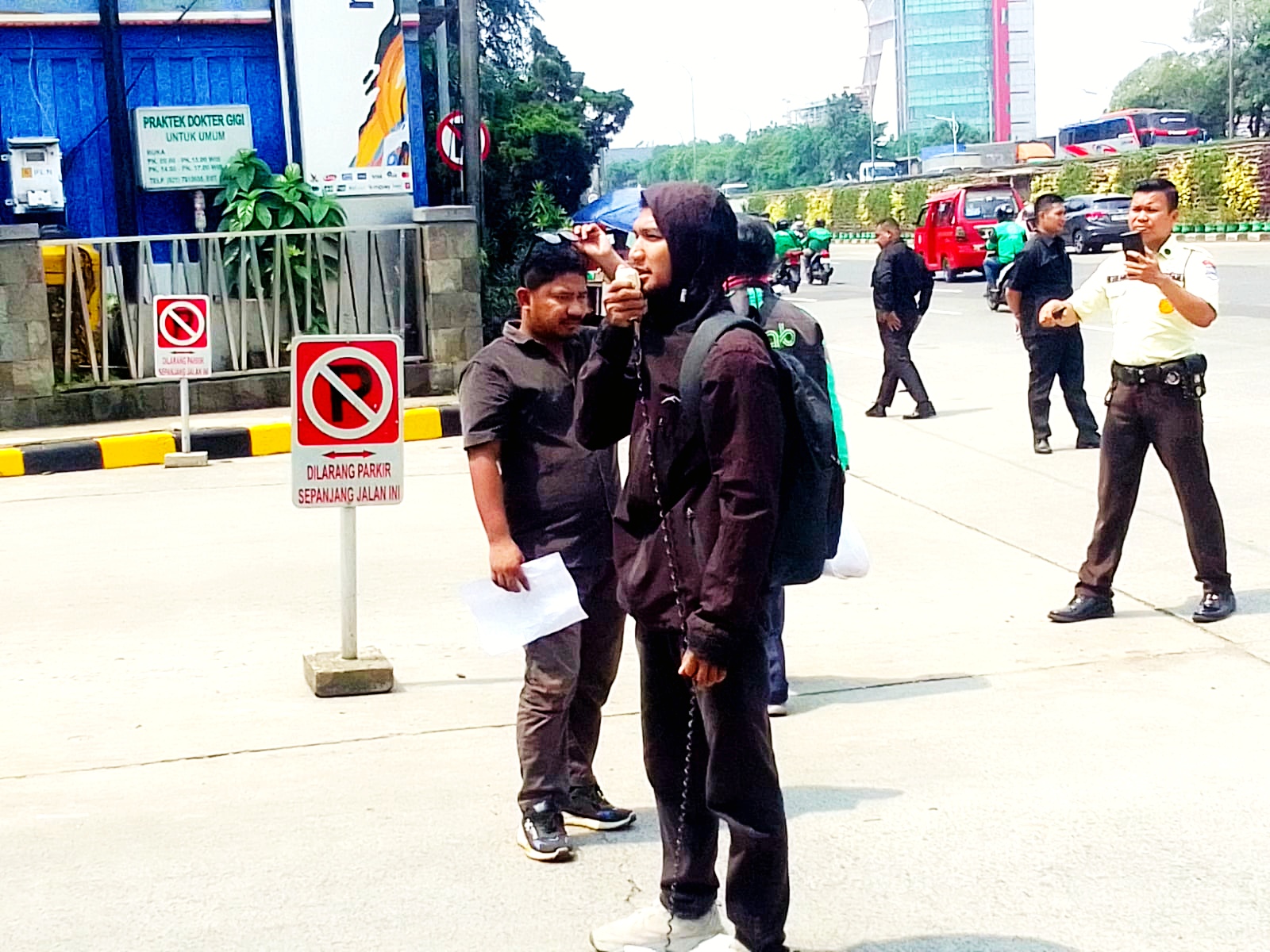 APMP-Malut Demo Kantor Pusat PT ANTAM, Desak Penuntasan Pencemaran Teluk Buli